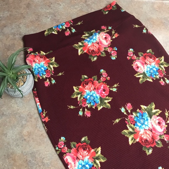 a'gaci Dresses & Skirts - A’gaci pencil skirt